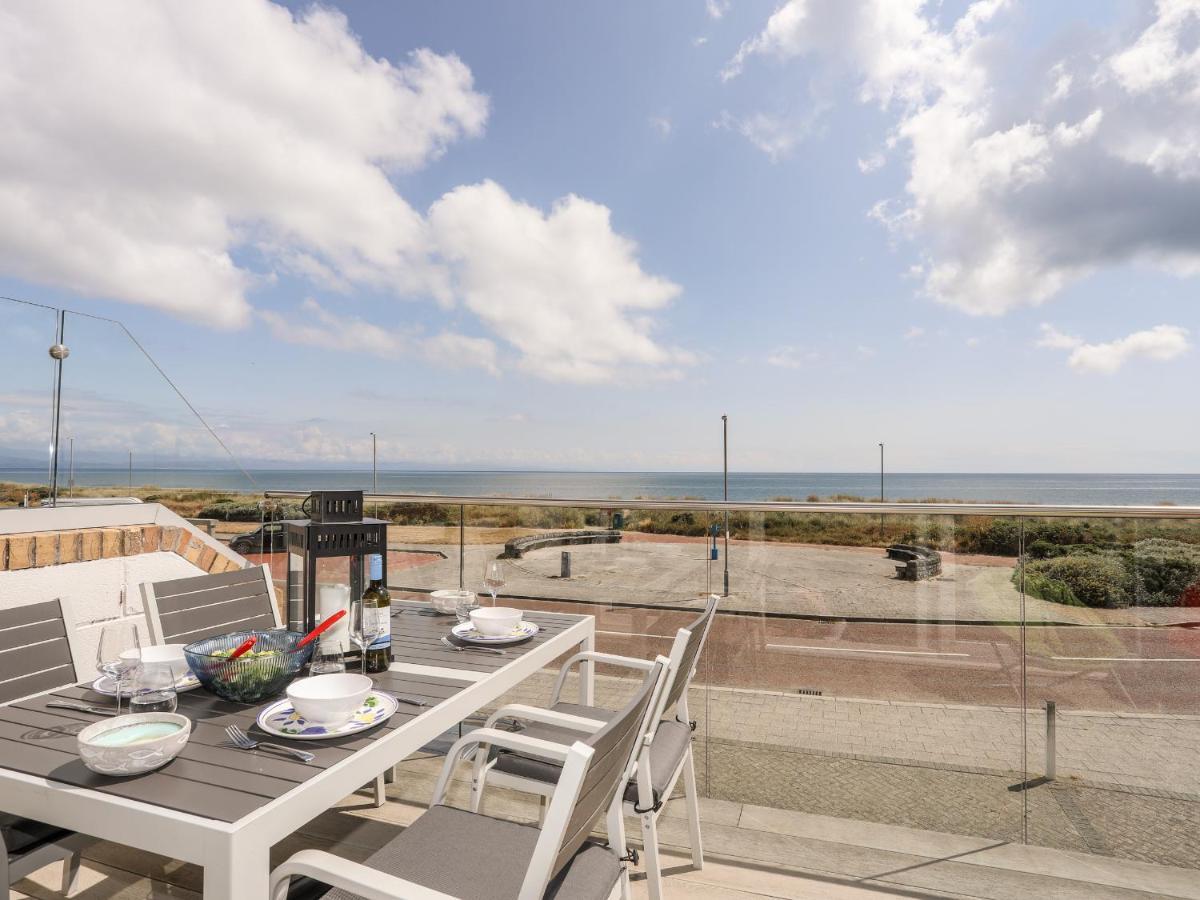 7 Min Y Traeth Βίλα Pwllheli Εξωτερικό φωτογραφία
