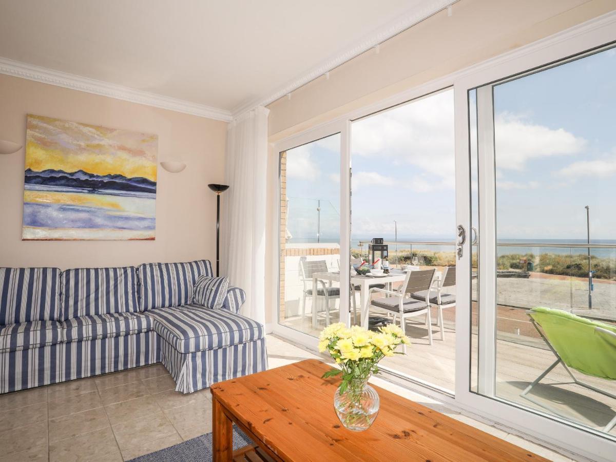 7 Min Y Traeth Βίλα Pwllheli Εξωτερικό φωτογραφία