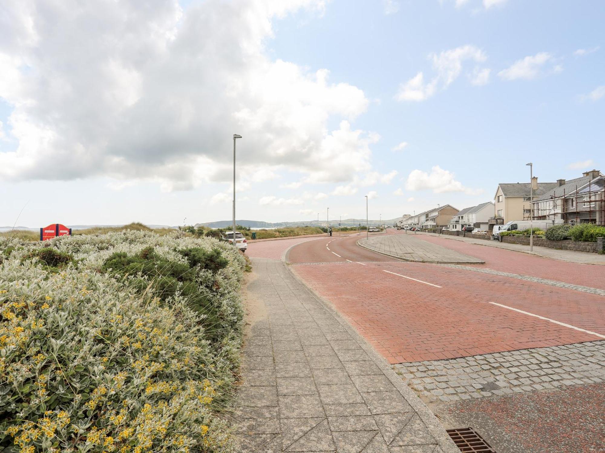 7 Min Y Traeth Βίλα Pwllheli Εξωτερικό φωτογραφία